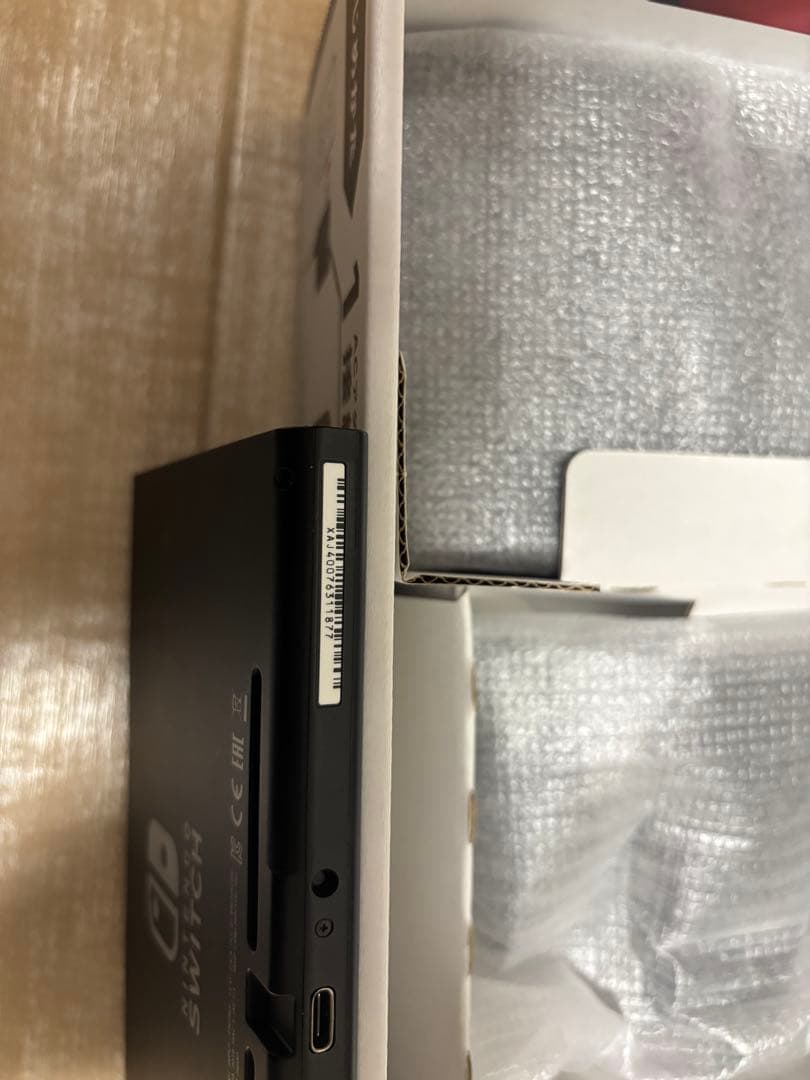 Nintendo Switch 本体 動作確認済 完品 ケース プロコン2つ付き