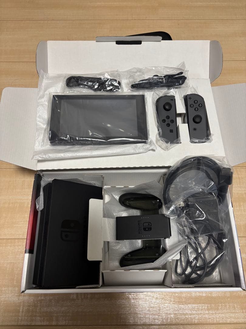 Nintendo Switch 本体 動作確認済 完品 ケース プロコン2つ付き