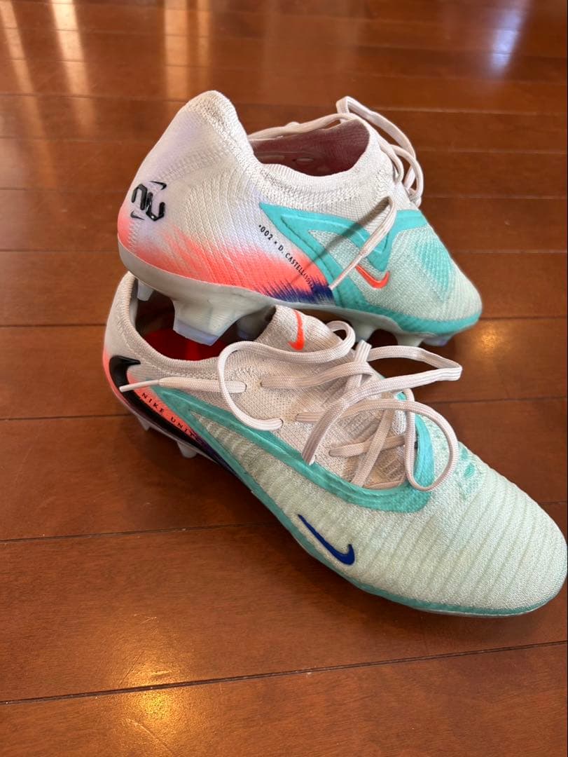 Nike ユナイテッド ファントム 6 LOW エリート ファームグラウンド