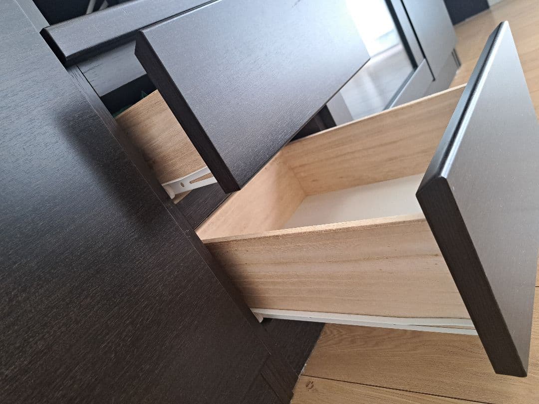 shion ！たっぷりテレビ壁面収納!④