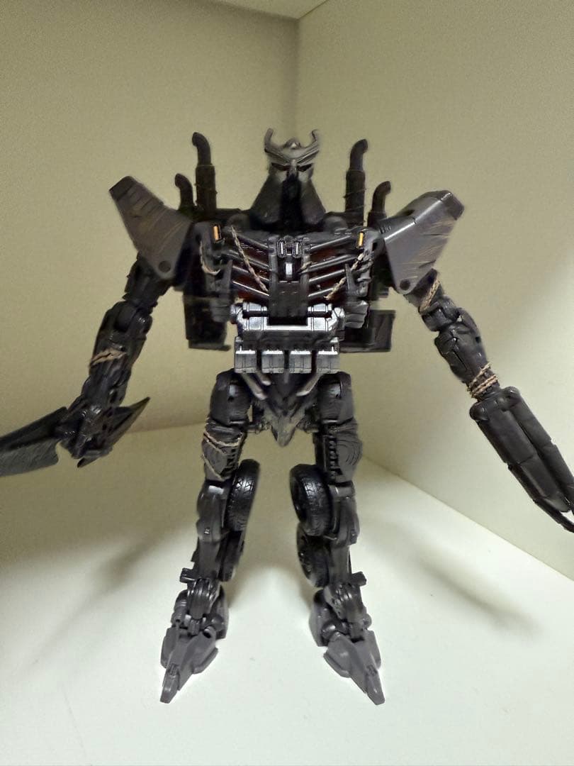トランスフォーマー SS-100 スカージ