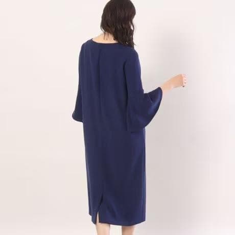 美品　アンタイトル　【オケージョン／洗える】袖口フレア サックワンピース　ブルー