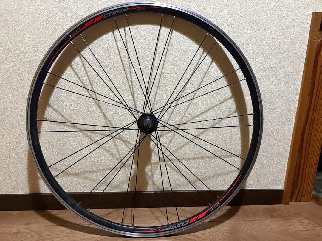 メリダ スクルトゥーラ400 ホイール
