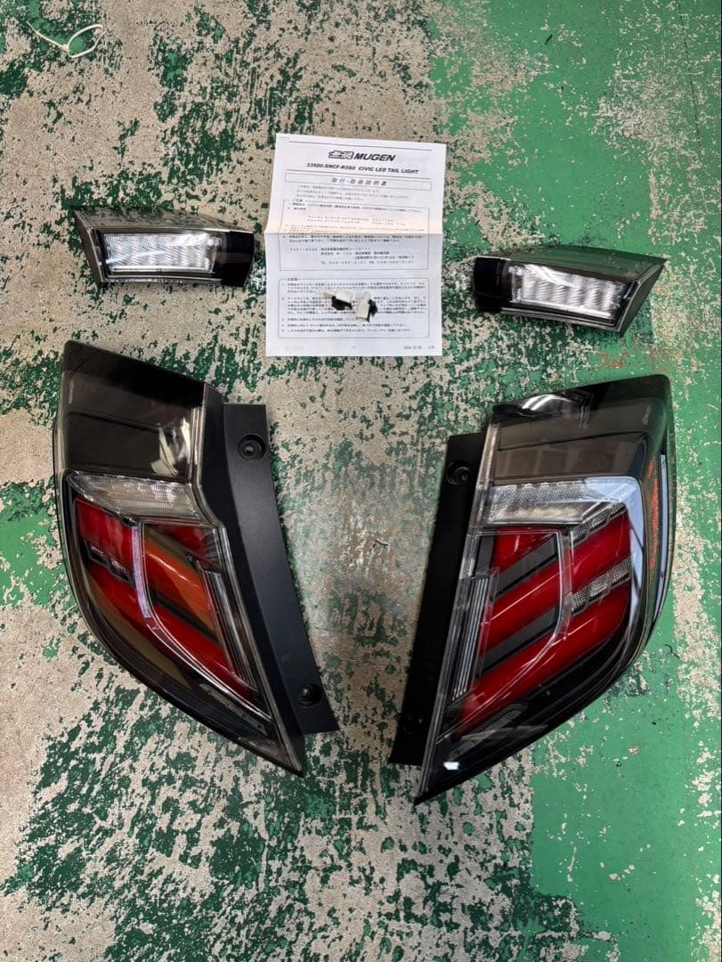 無限 MUGEN テールランプ シビック FK7 / FK8 用