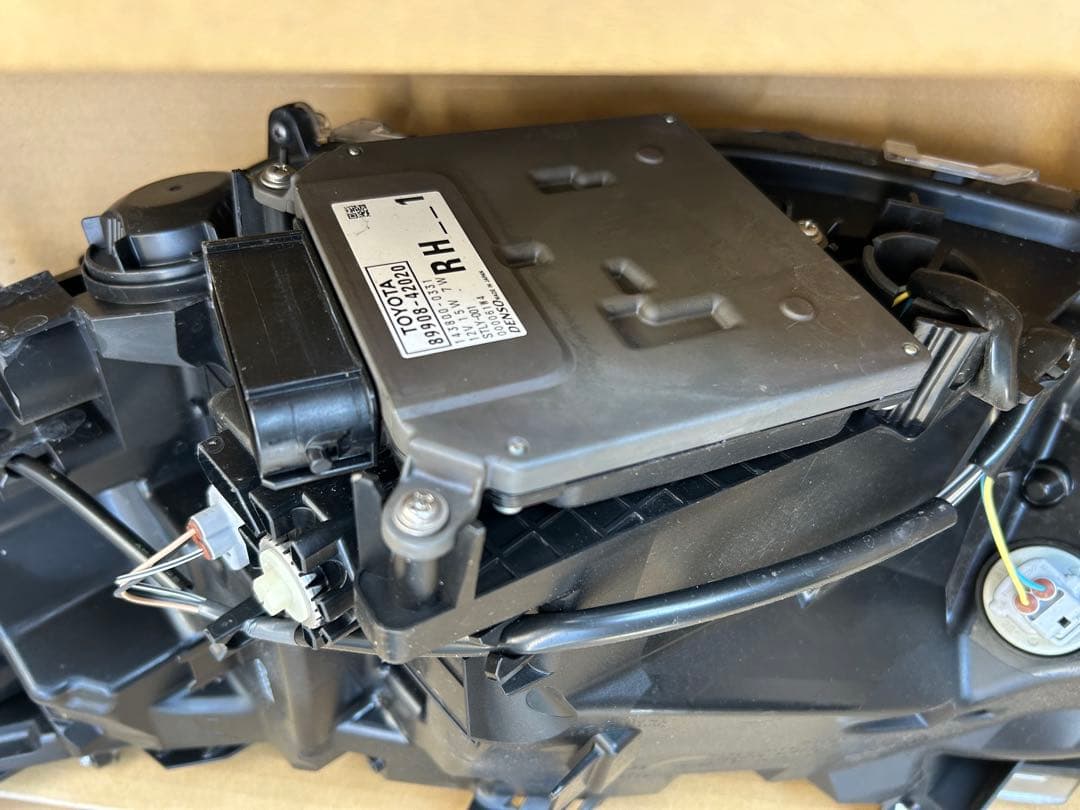 rav4 前期 ヘッドライト 左右セット ウィンカーLED化済‼️