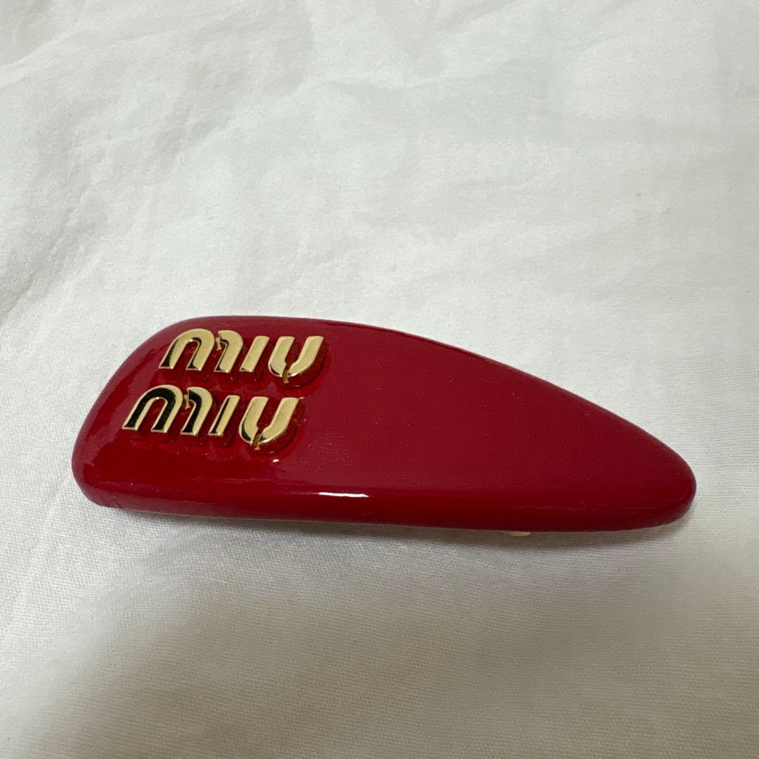 MIUMIU バレッタ