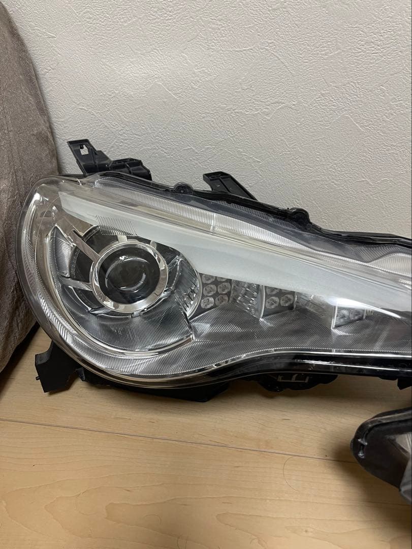 廃盤 valenti ヴァレンティ ヘッドライト zn6 86 zc6 BRZ