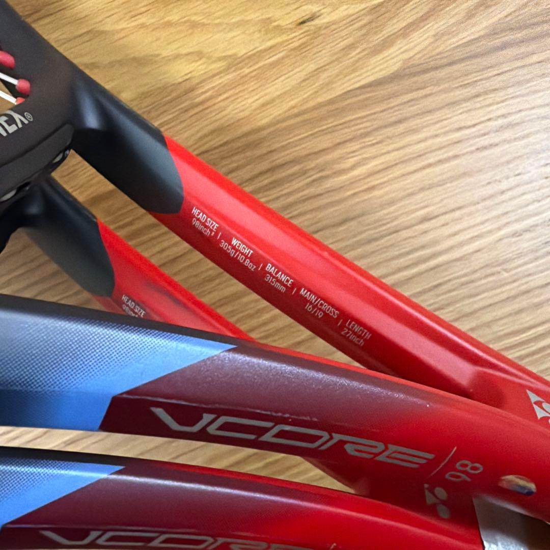 YONEX VCORE 98 G2 テニスラケット 2本セット