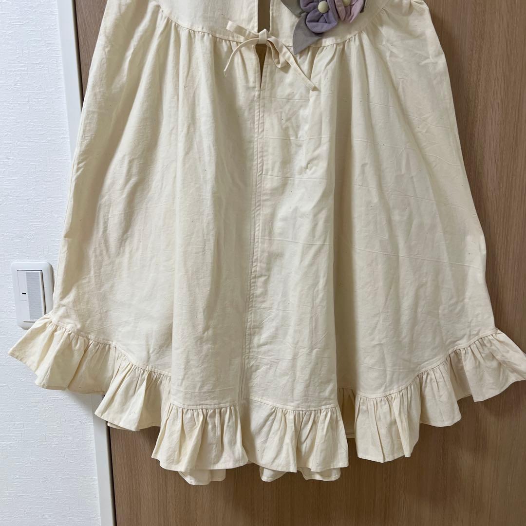 【新品未使用】POTECHINO エプロン　ワンピース　白色ベージュ ポテチーノ