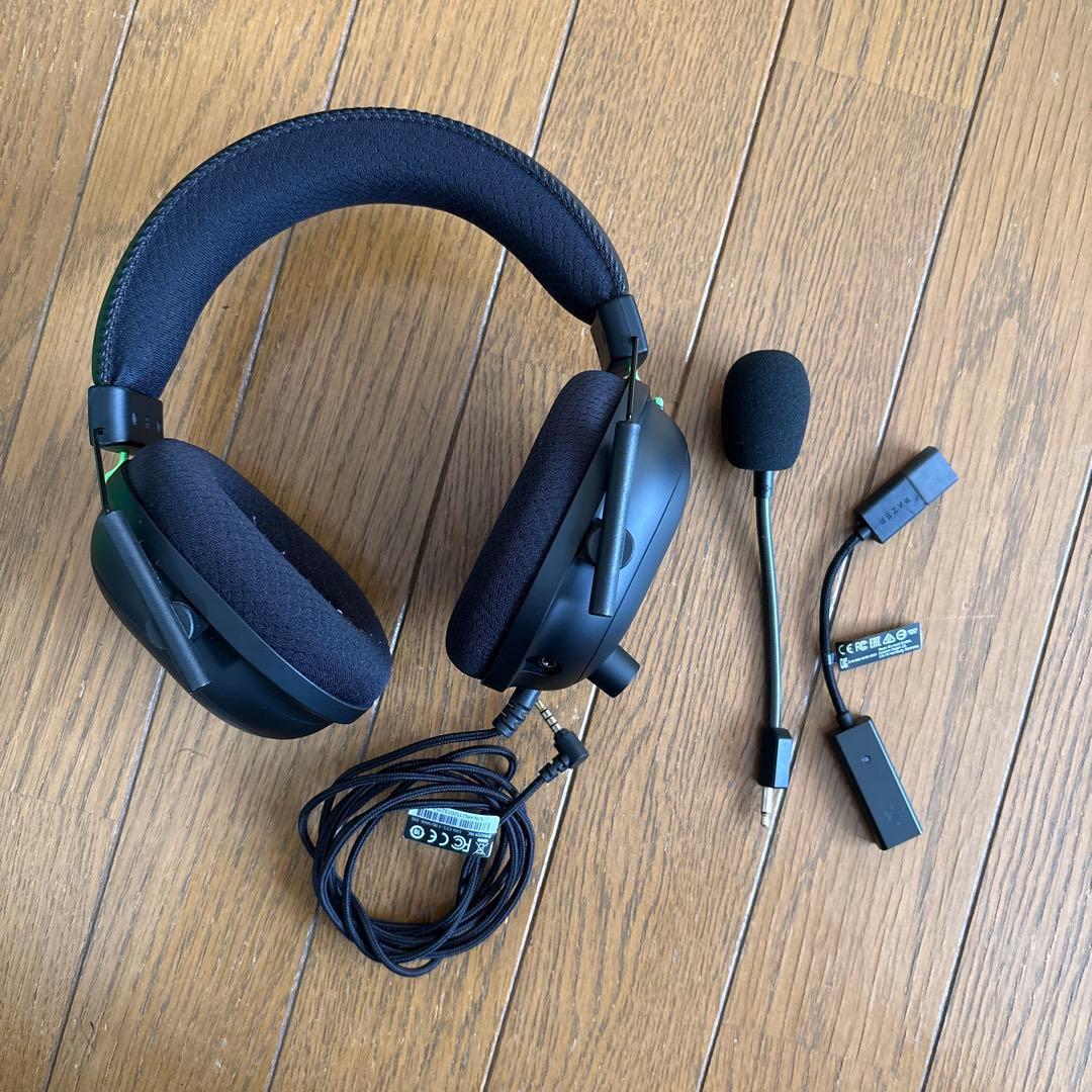 ヘッドホン Razer BlackShark V2