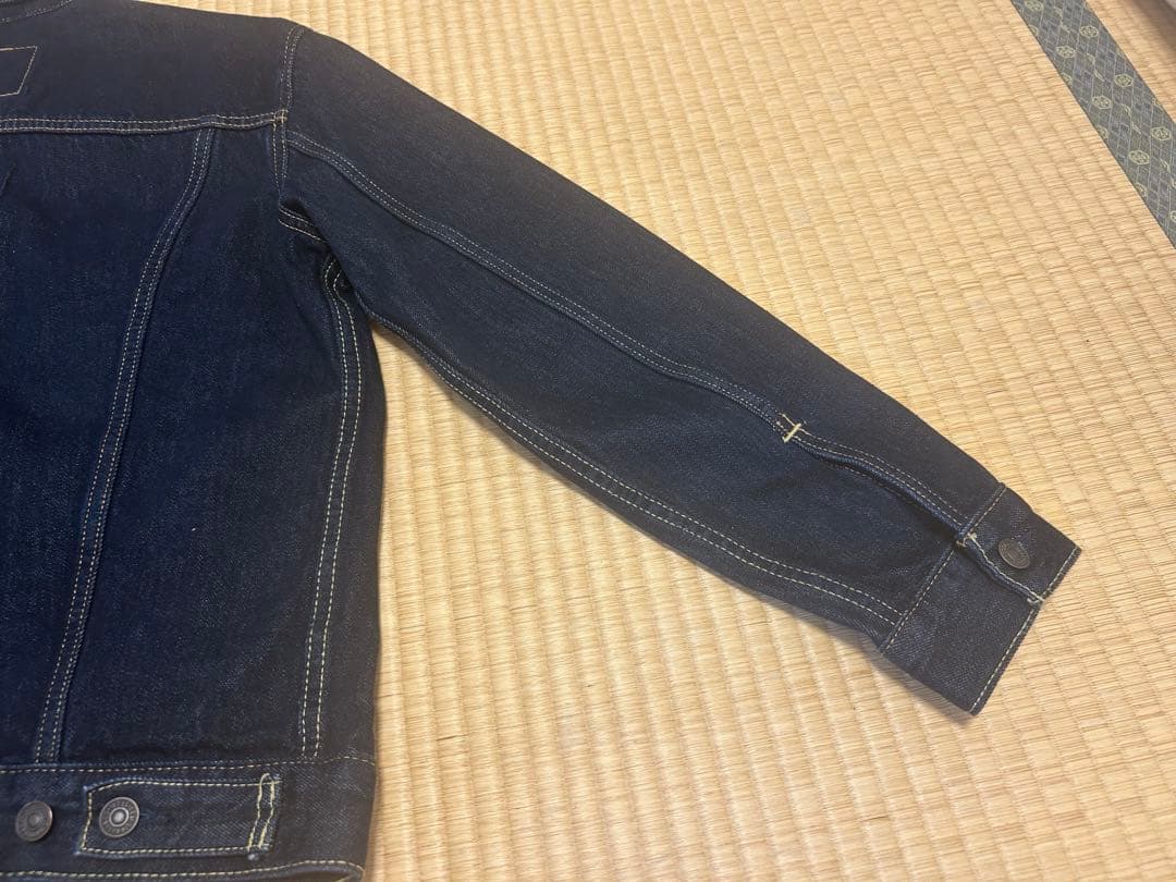 定価13200円　リーバイスデニムジャケット濃紺 ほぼ新品　Sサイズ