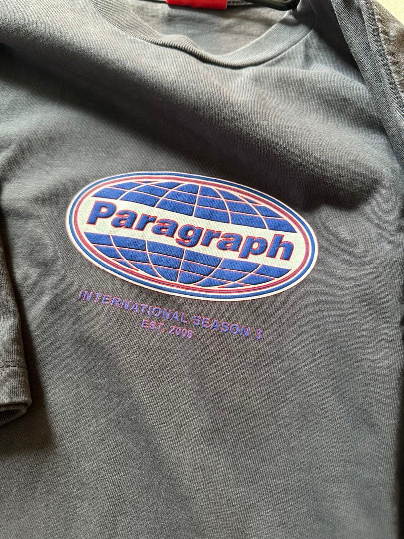 Paragraph グラフィックTシャツ 黒