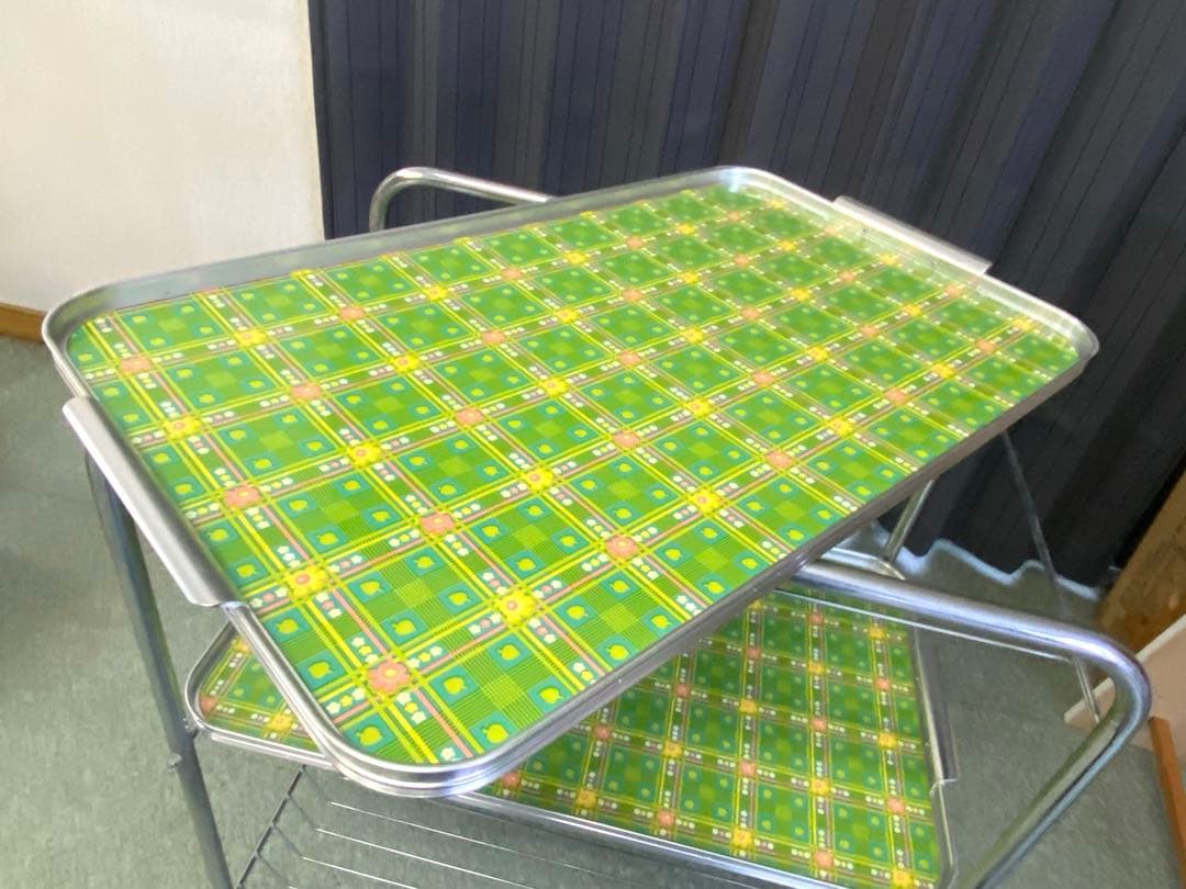 【昭和レトロ】緑のチェック柄キッチンワゴン