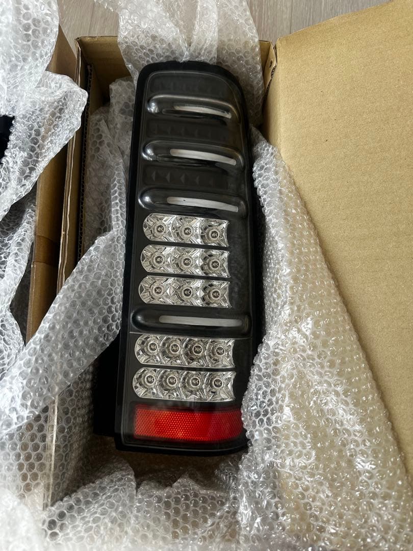 売り切り　ジムニー　jb23 テールランプ✖︎2