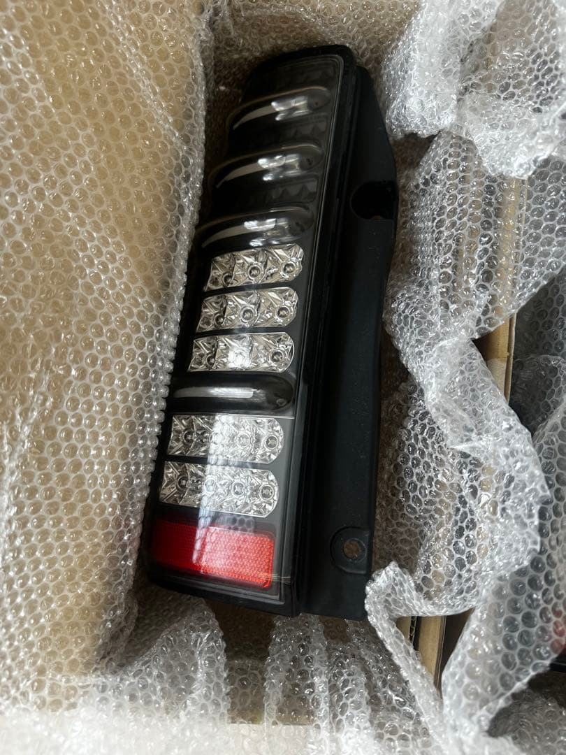 売り切り　ジムニー　jb23 テールランプ✖︎2