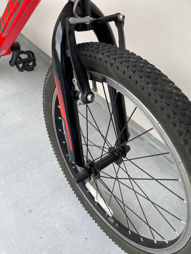 GIANT 子供用自転車 20インチ 赤