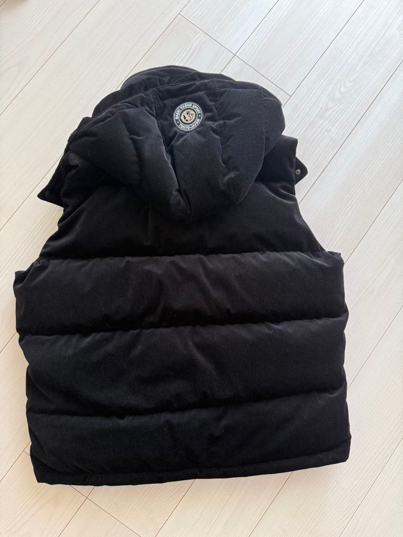 極美品 定価157,300円バーニヴァーノ BARNI VARNO ダウンベスト