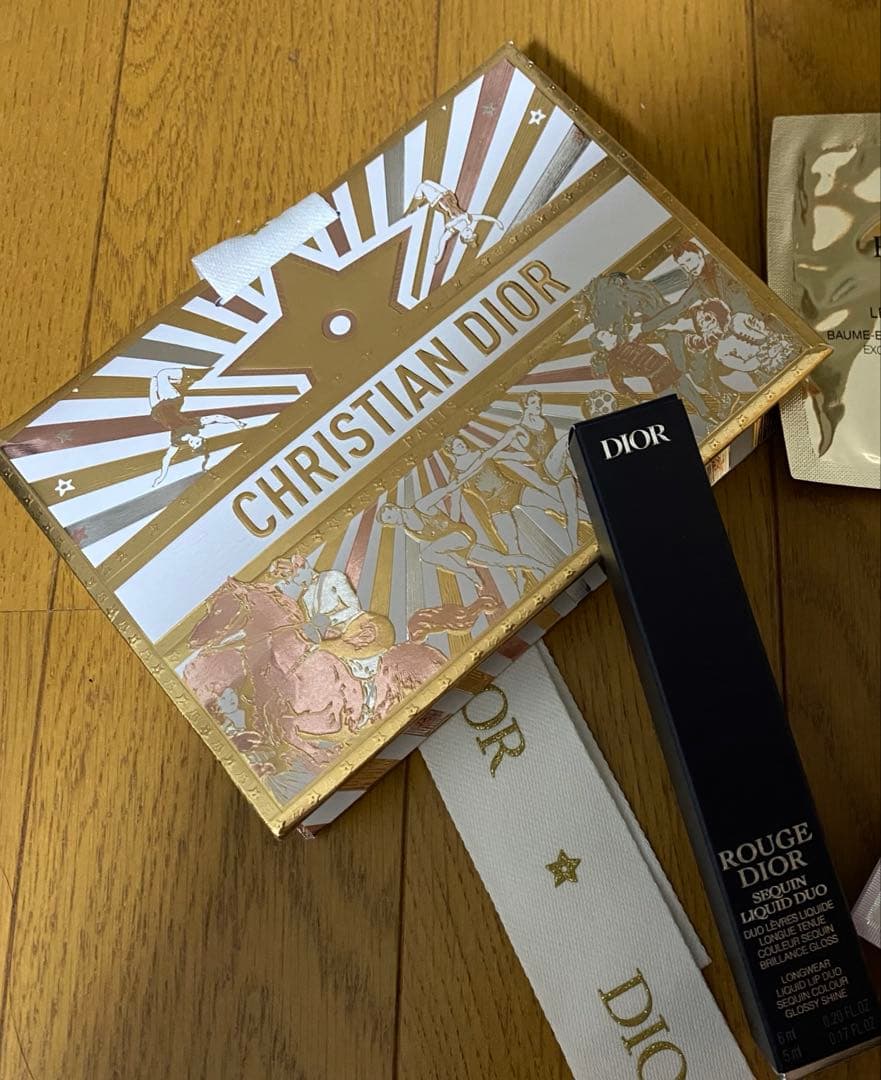ルージュ ディオール シークイン リキッド デュオ　420 ピンクスター