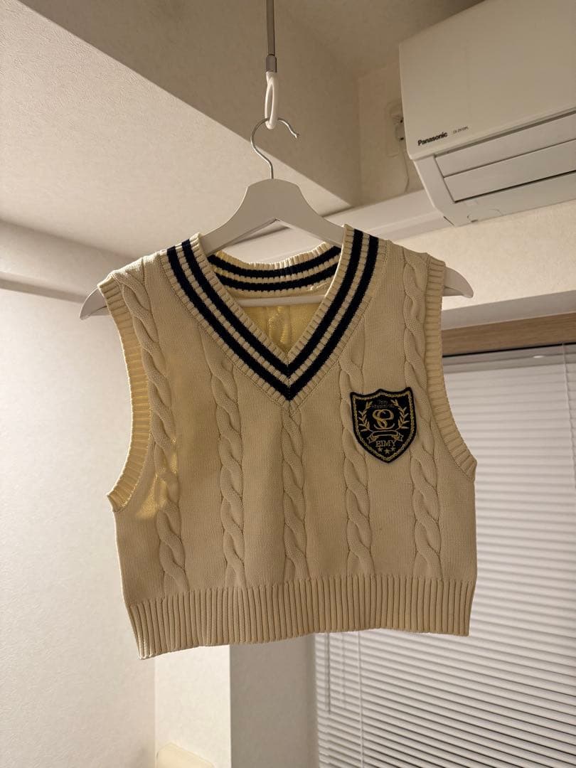 eimy golf ニットベスト
