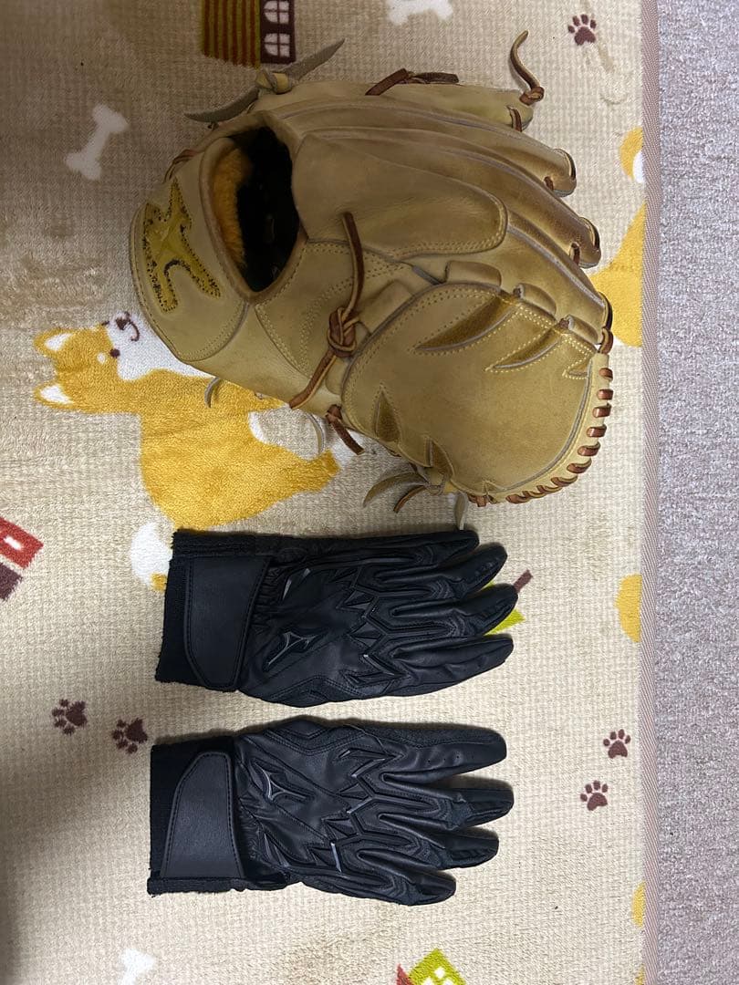 Mizuno Pro 軟式グローブと手袋セット