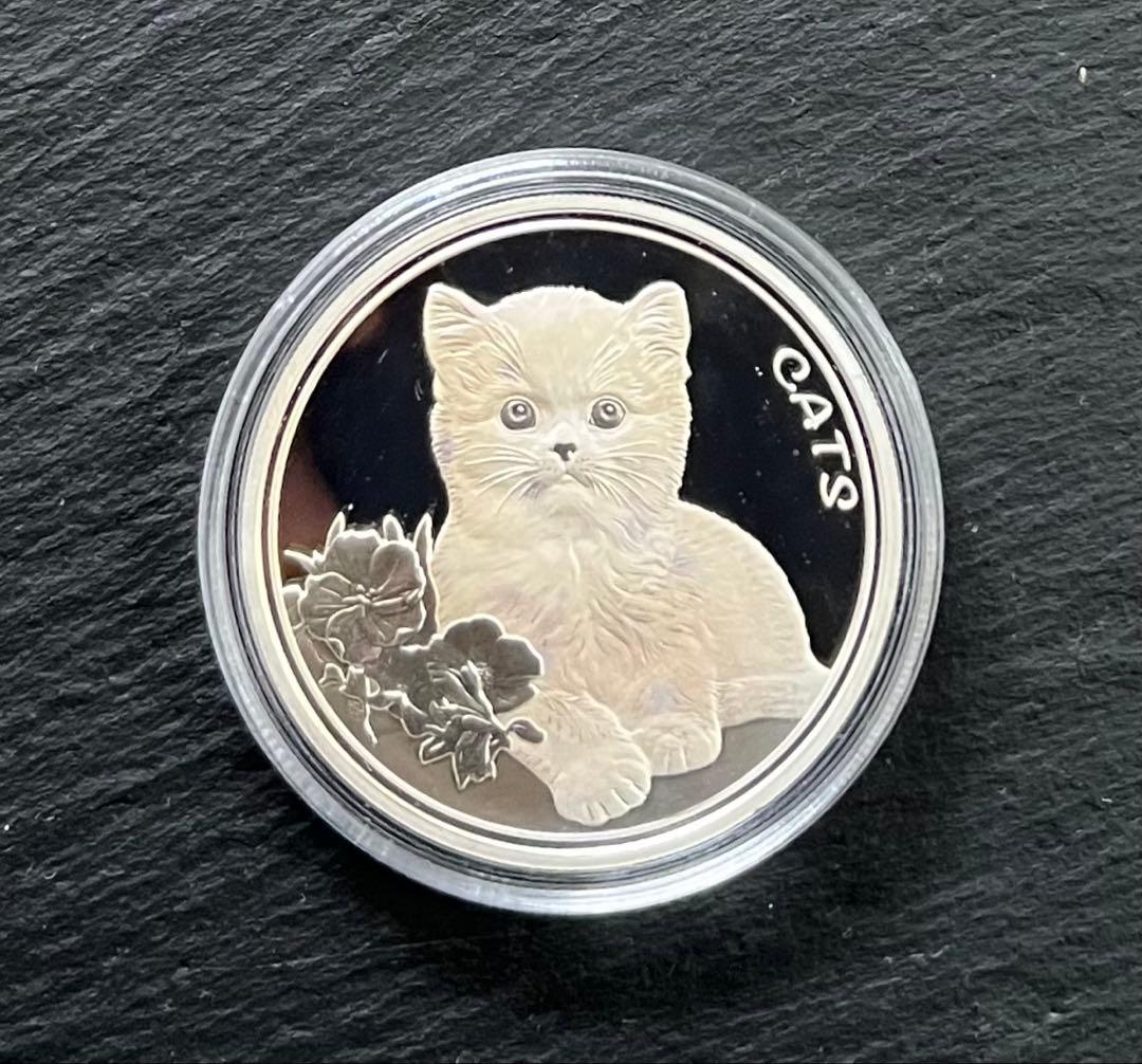 【新品•未使用】フィジー 2022年 『愛らしい猫』1オンス銀貨 ケース入り