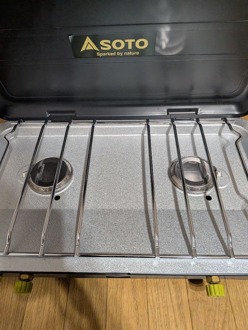 [ソト (SOTO)] 日本製 ツーバーナー コンパクト ストーブ CB缶