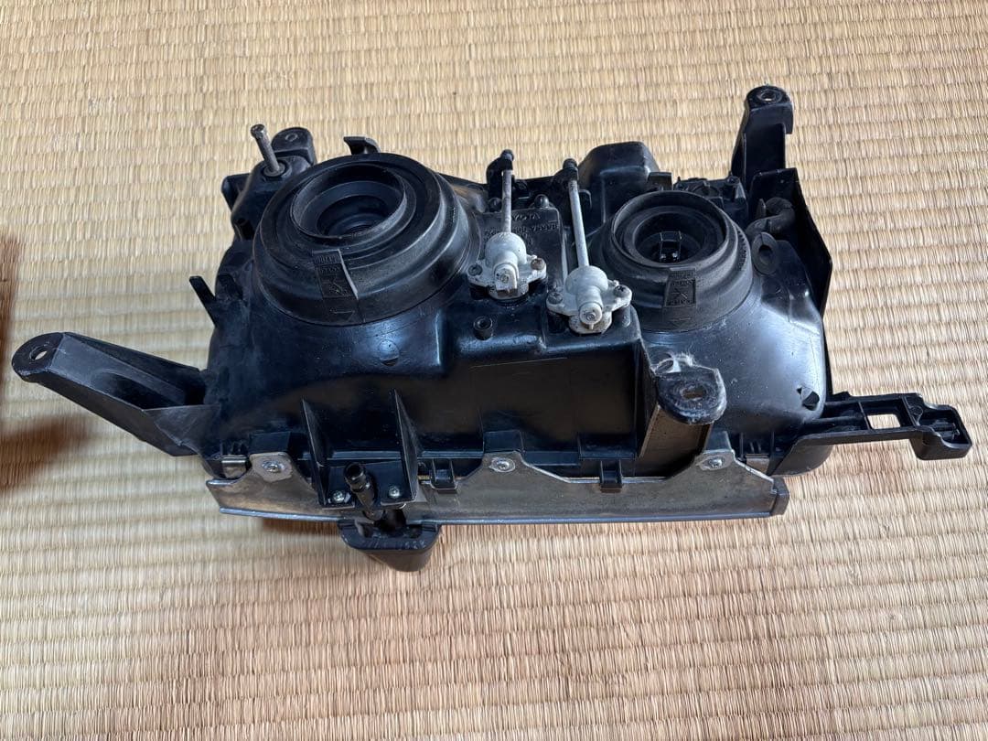 ランクル80ヘッドライト 2個セット ランドクルーザー80 後期型純正品