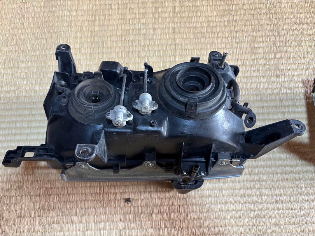 ランクル80ヘッドライト 2個セット ランドクルーザー80 後期型純正品