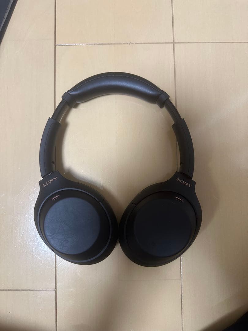 SONY WH-1000XM4 ワイヤレスヘッド　箱付き