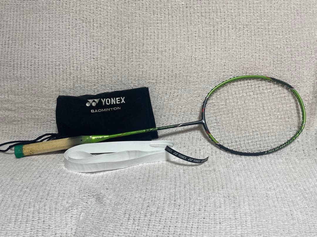 YONEX VOLTRIC FB バドミントンラケット