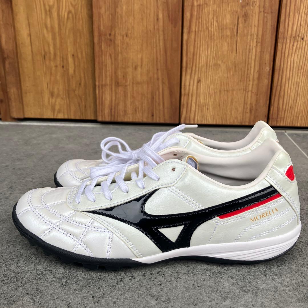 MIZUNO モレリア　トレーニングシューズ　極美品　24.5 Jr.