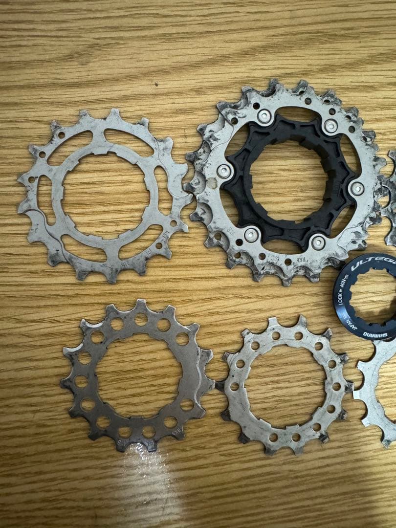 SHIMANO ULTEGRA R8000 スプロケ