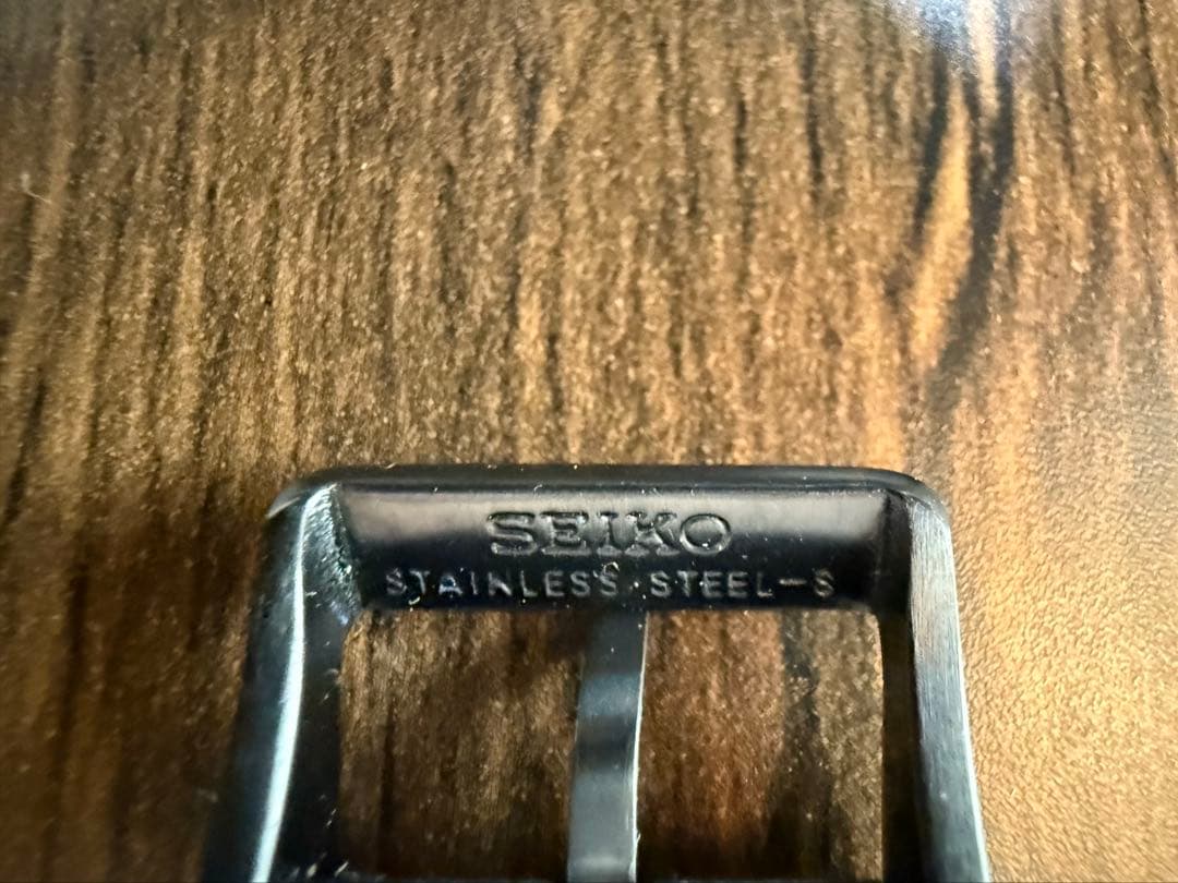 【レア:希少】SEIKO ブラック仕様ラバーベルト　20mm