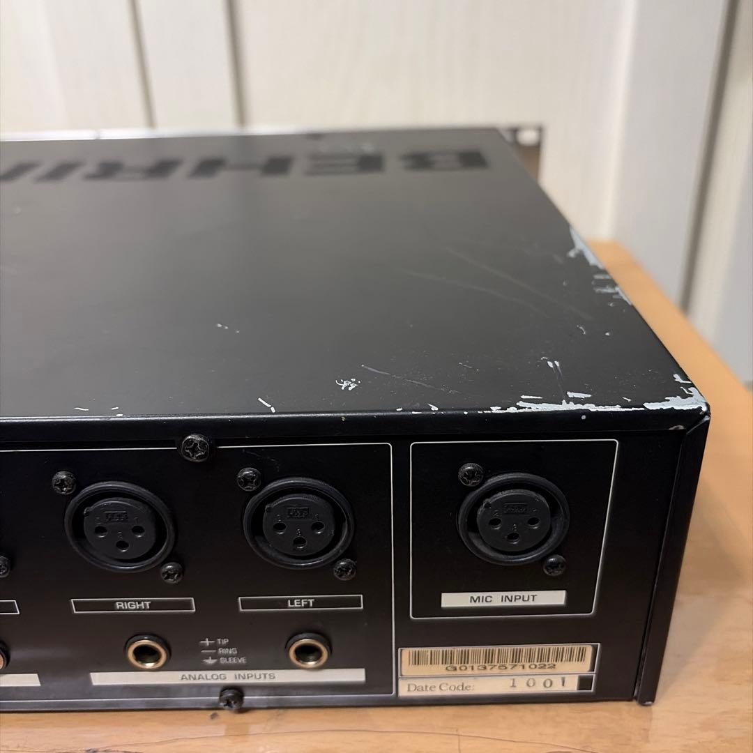 整備済み　ベリンガー　デジタルグラフィックイコライザー　DSP8024
