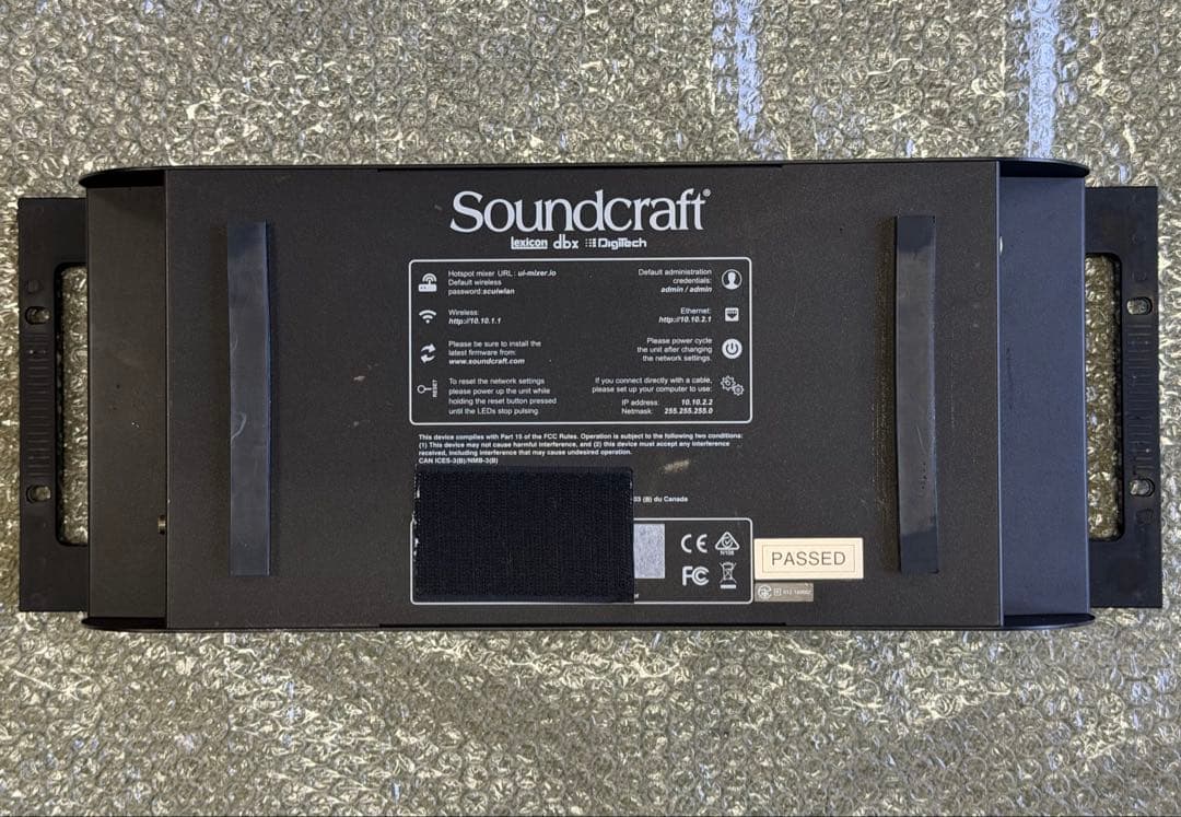 Soundcraft Ui16 デジタルミキサー
