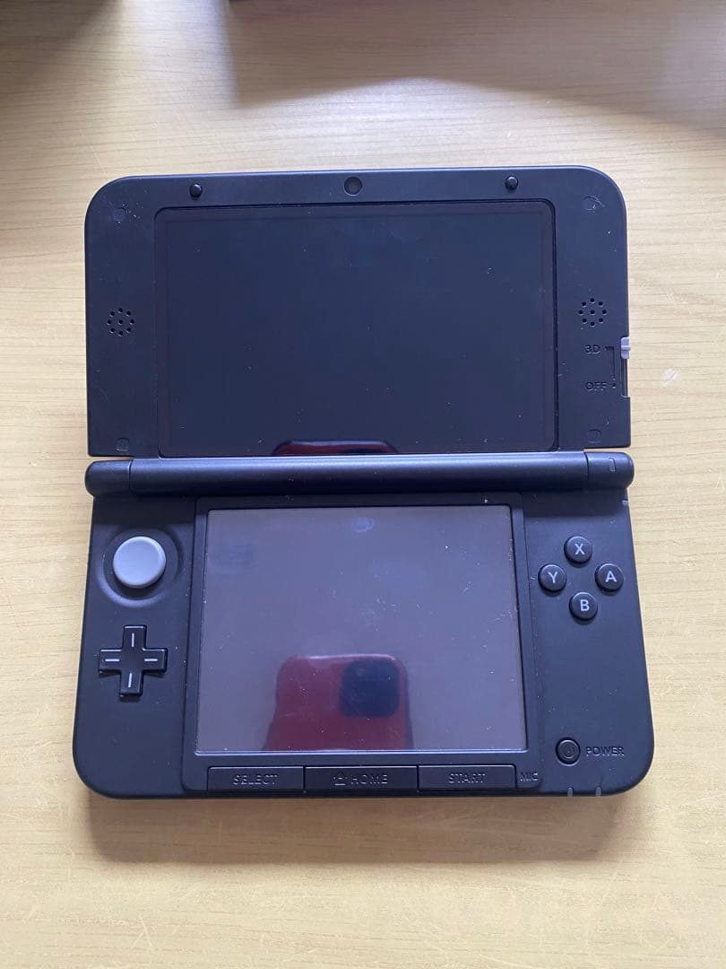 ニンテンドー3DS LL レッド×ブラック