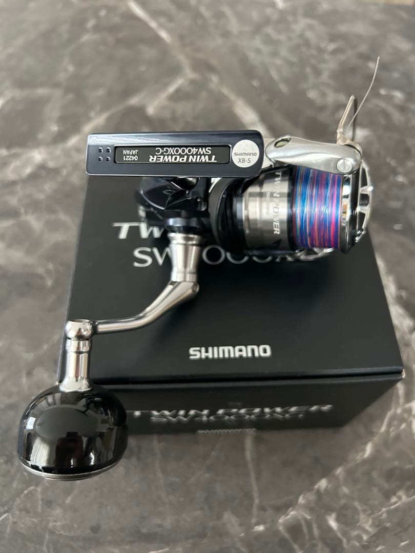SHIMANO TWIN POWER SW4000XG スピニングリール