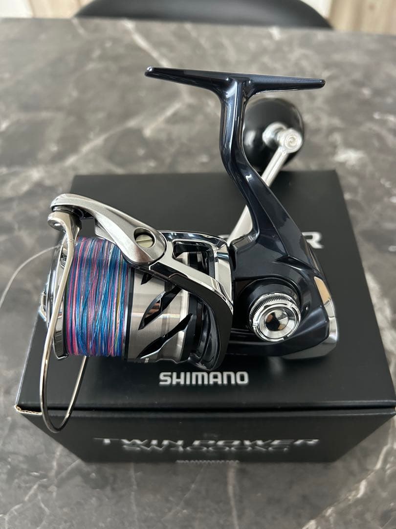 SHIMANO TWIN POWER SW4000XG スピニングリール