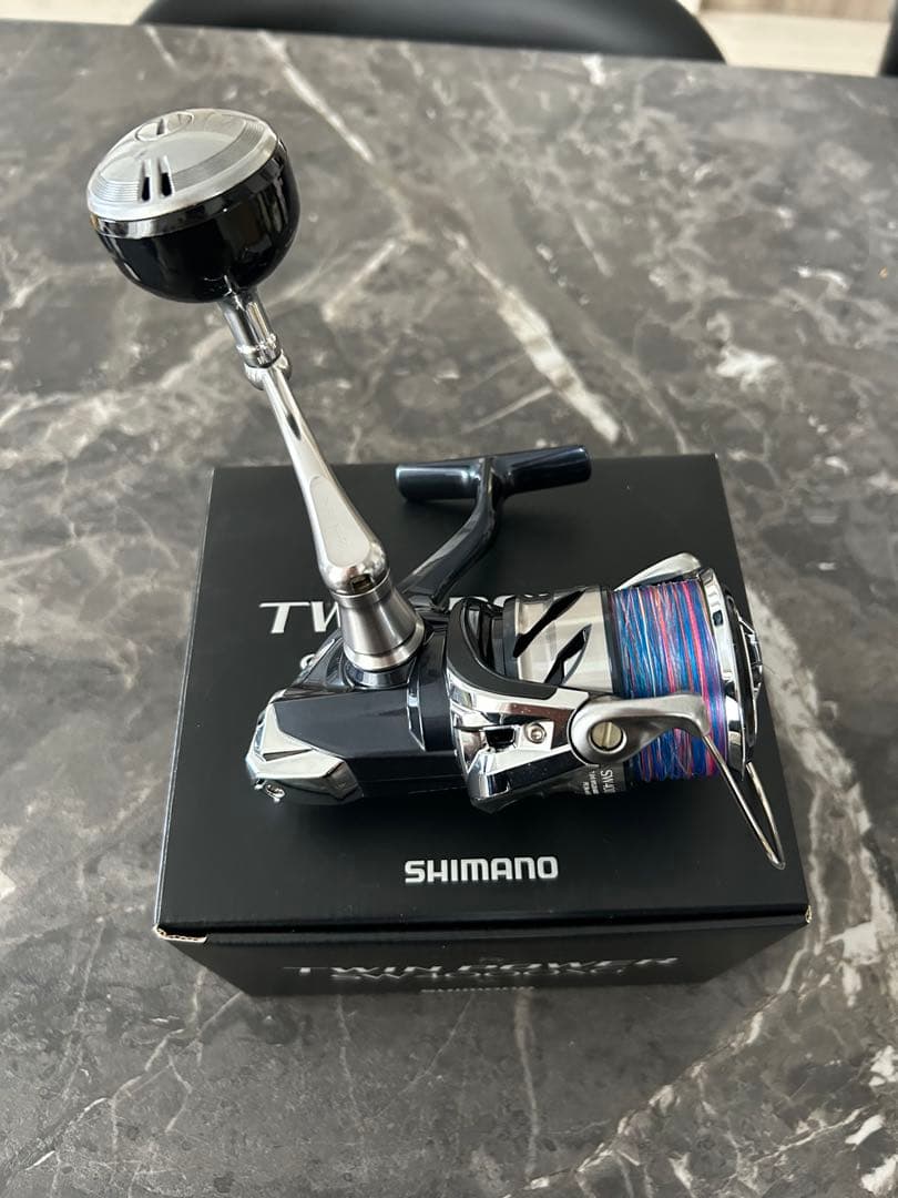 SHIMANO TWIN POWER SW4000XG スピニングリール