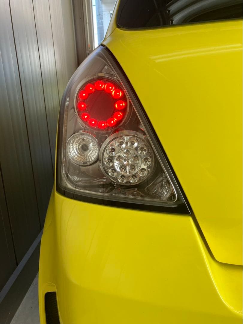 スズキ スイフト フルLEDテールランプ