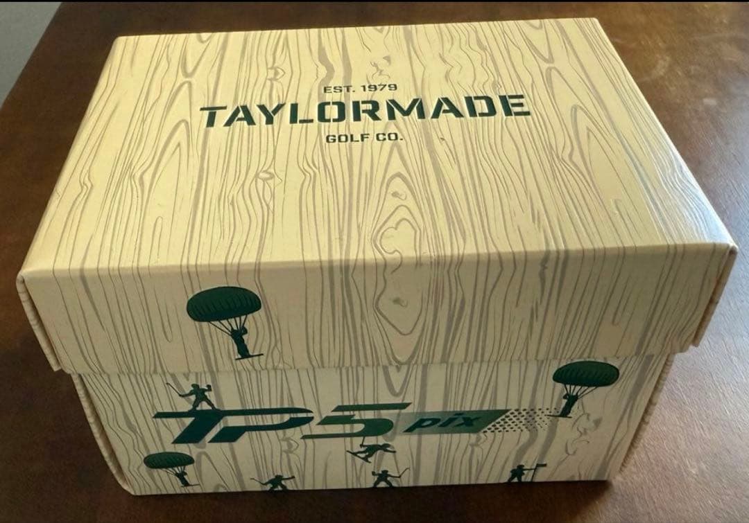 ★新品★テーラーメイド TP5 pix Toy Golfer ボール　1ダース