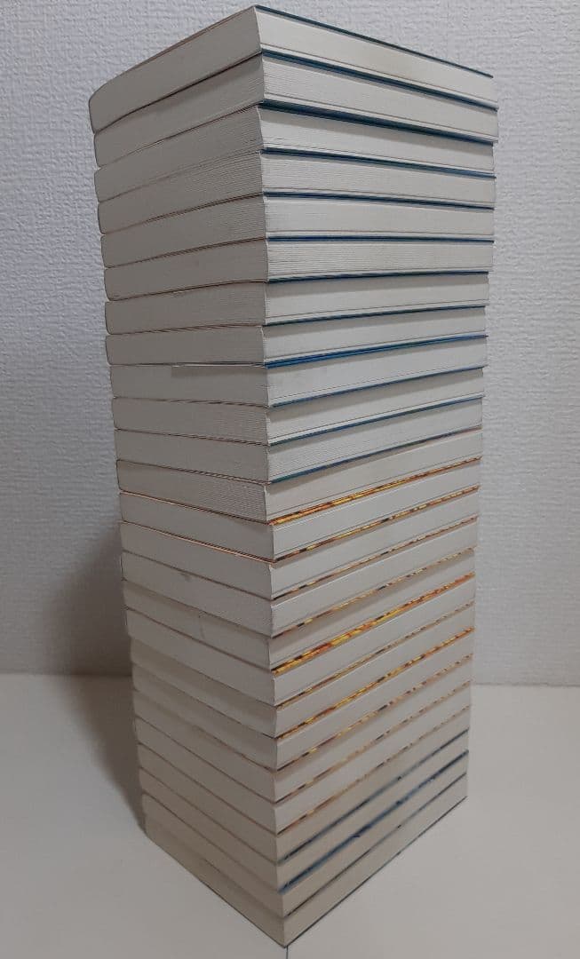 ジョジョの奇妙な冒険　1部～6部　文庫版　全50巻 +　関連本4冊
