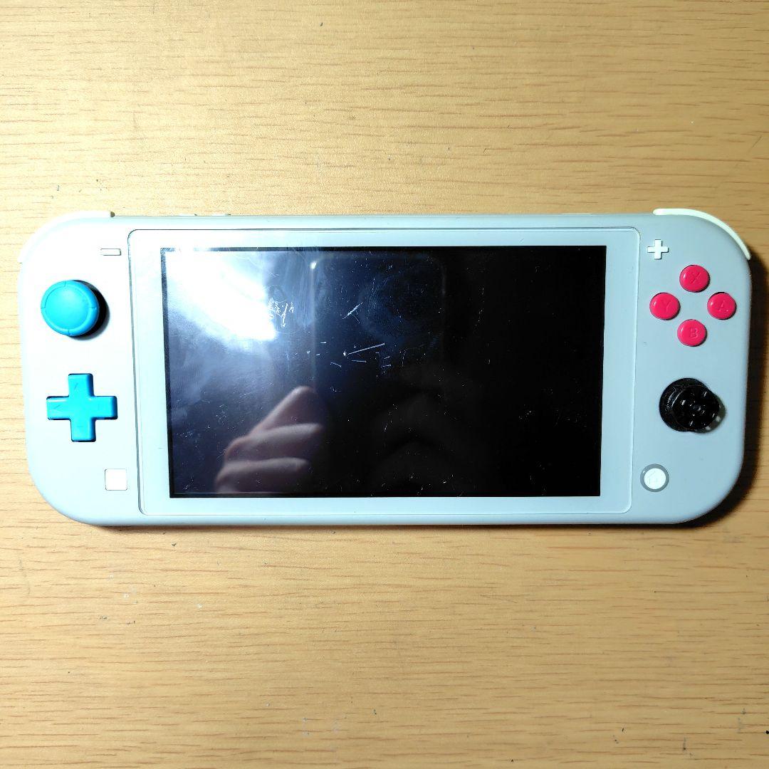 d*7様 オークション　ニンテンドースイッチライト　ザシアンザマゼンタ　外箱付き