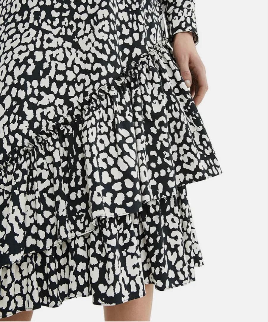 【訳あり】 美品 近年 MaxMara ティアードワンピース 白タグ 42 XL