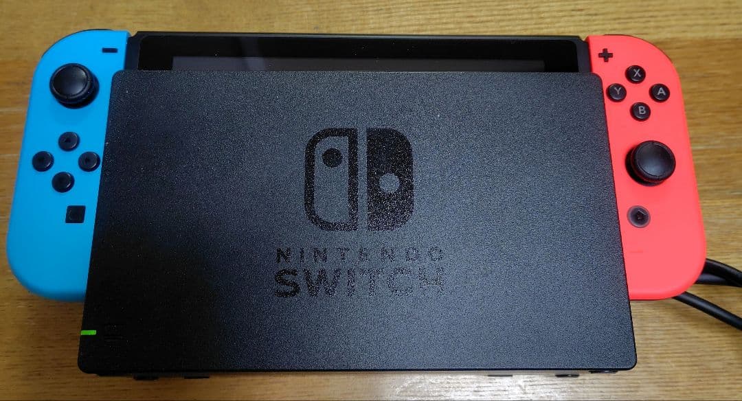 ジャンク品　Nintendo Switch 本体 青/赤 Joy-Con付き