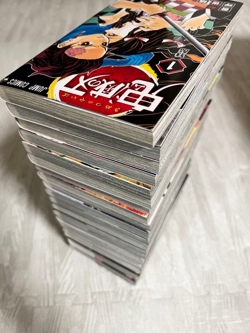 【美品】鬼滅の刃　全巻セット　（全23巻）＋おまけ付き