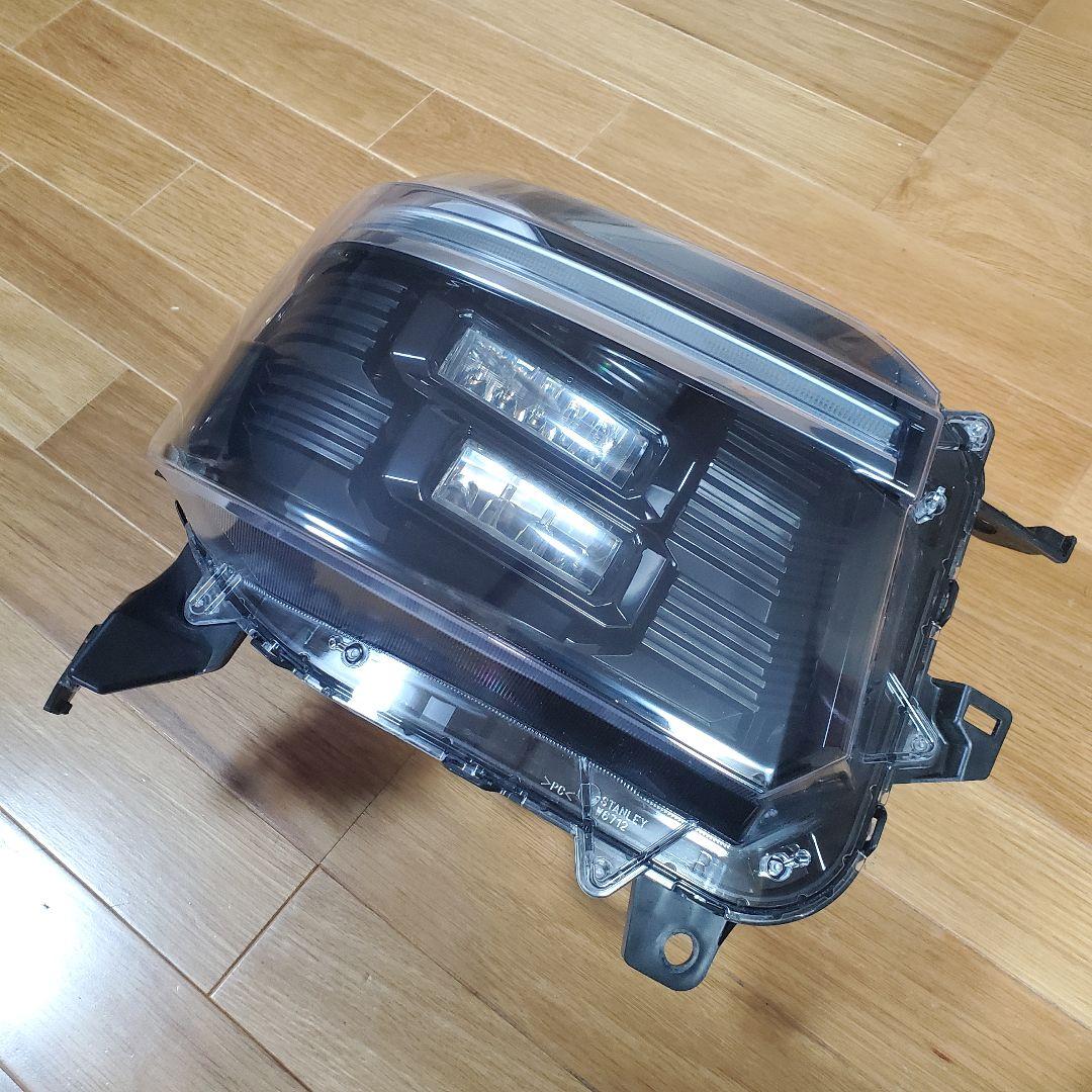 N-BOXカスタム　ヘッドライト　JF5
