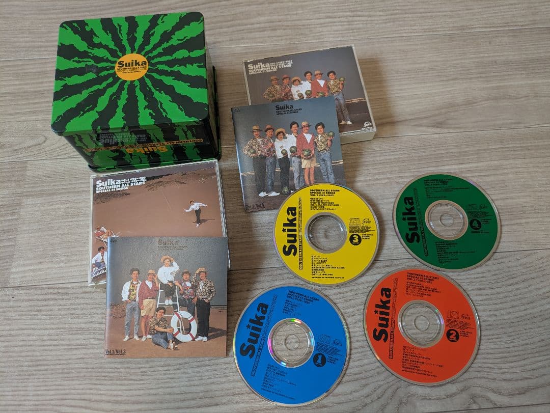 超豪華★サザン＆桑田佳祐 CD/グッズ大量まとめ売り！限定版・廃盤も多数！！