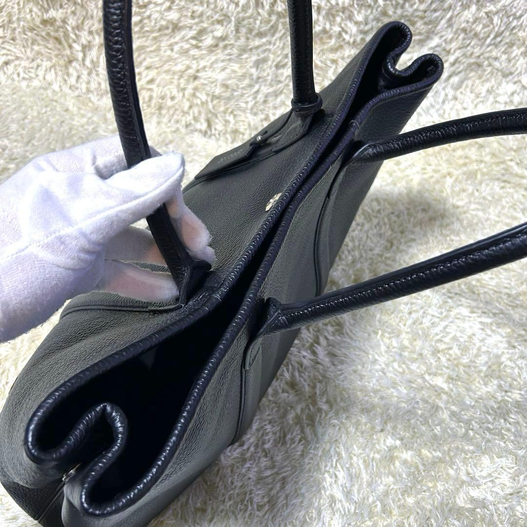 【限定品 ベンツコラボ】バーニーズニューヨーク　トートバッグ　本革　シボ　黒