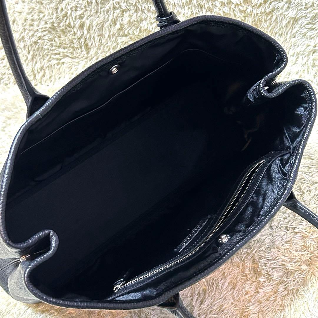 【限定品 ベンツコラボ】バーニーズニューヨーク　トートバッグ　本革　シボ　黒